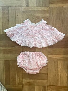 Vintage-Pink Ruffle Two-Piece Baby Set